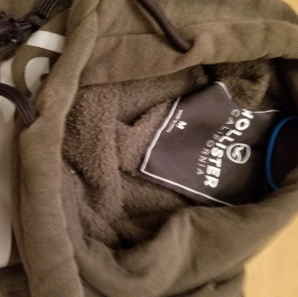 Hollister hoodie Med - Picture 2 of 2
